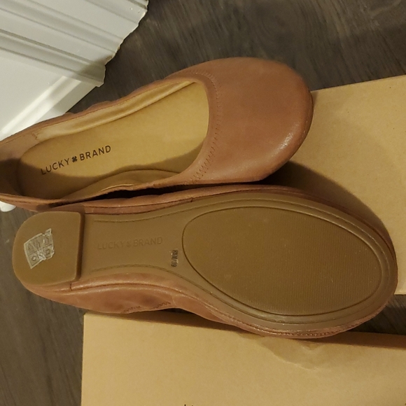 Lucky Brand Ballet Flats - Picture 3 of 5